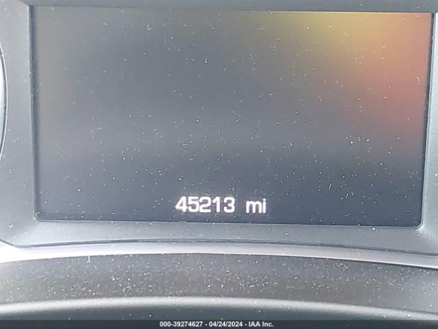 3GNAXUEV8NL189557 Chevrolet Equinox Awd Lt