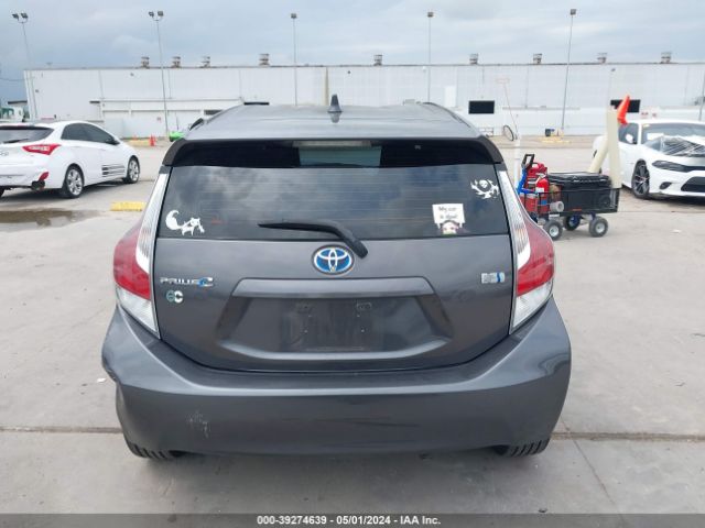JTDKDTB32G1139864 Toyota Prius C One