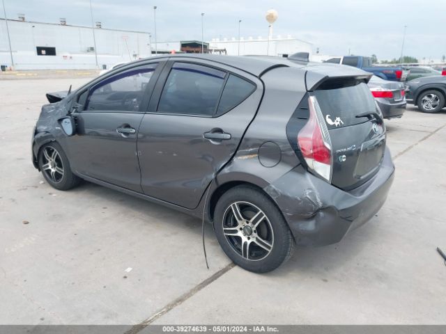 JTDKDTB32G1139864 Toyota Prius C One