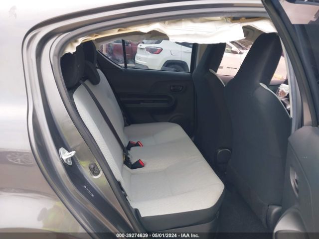 JTDKDTB32G1139864 Toyota Prius C One