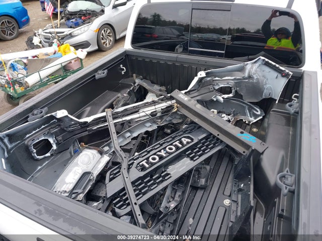 Toyota Tacoma Trd Pro 2019 5TFCZ5AN3KX200522 Image 12