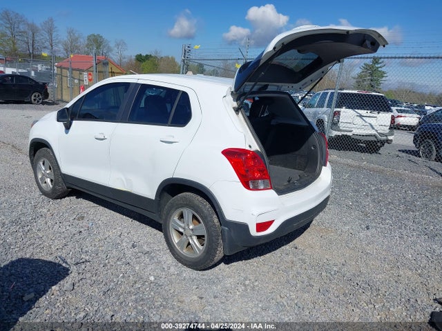 Chevrolet TRAX LS 2017 3GNCJNSB7HL284027 Image 3