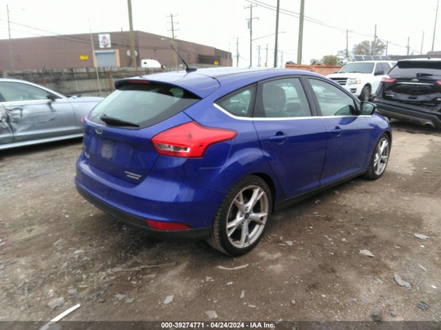 Ford Focus Titanium 2015 1FADP3N25FL208204 Image 4