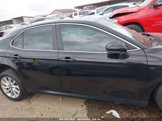 Toyota CAMRY LE 2021 4T1C11AK2MU404198 Image 14