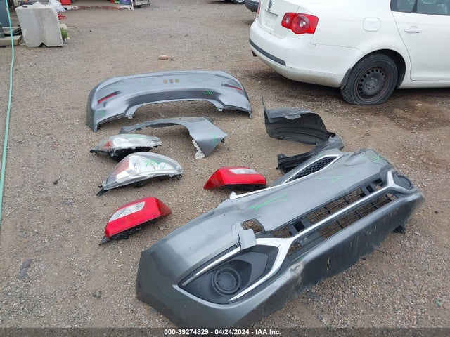ML32A3HJ8LH009798 Mitsubishi Mirage Es/se