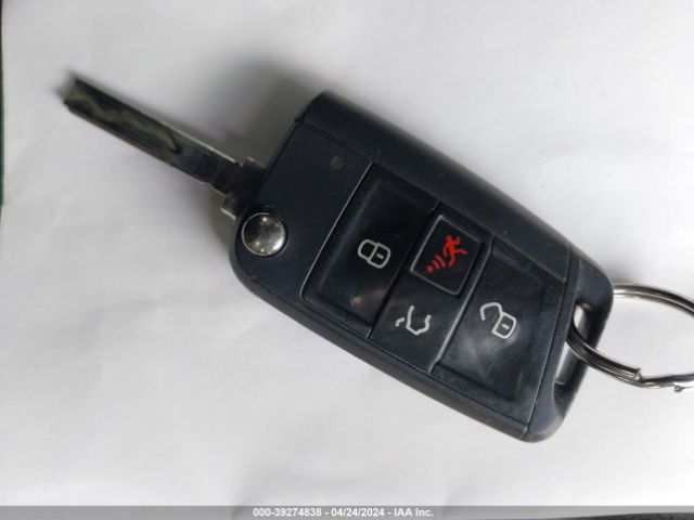3VV1B7AX2JM054743 Volkswagen Tiguan 2.0t S