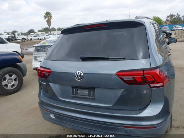 3VV1B7AX2JM054743 Volkswagen Tiguan 2.0t S