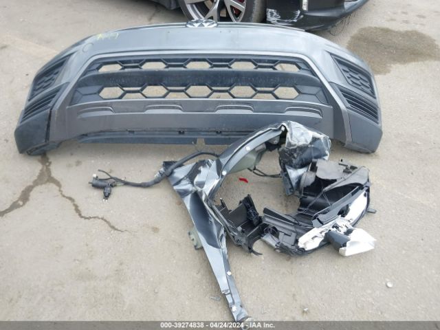3VV1B7AX2JM054743 Volkswagen Tiguan 2.0t S