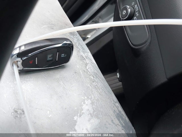 Chevrolet EQUINOX LT 2018 3GNAXJEV0JS551248 Image 11