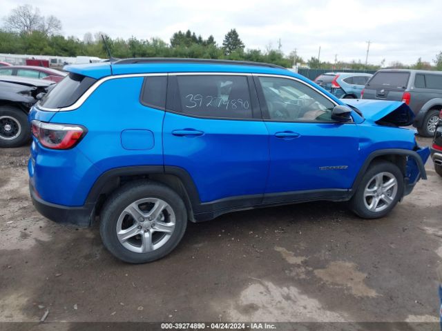 3C4NJDBN9PT527096 Jeep Compass Latitude 4x4