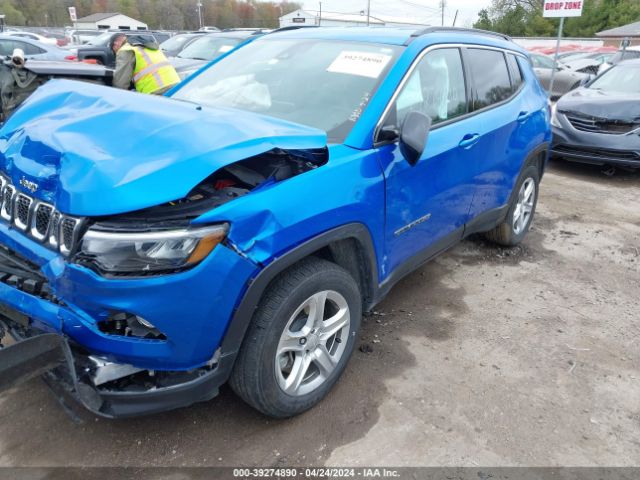 3C4NJDBN9PT527096 Jeep Compass Latitude 4x4