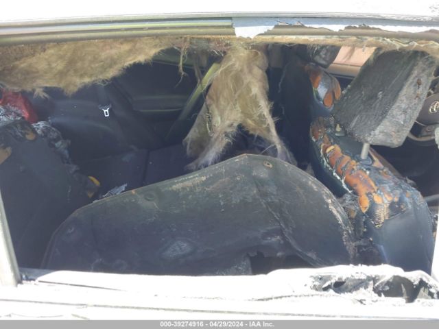 JTMWFREV6JJ188567 Toyota Rav4 Xle