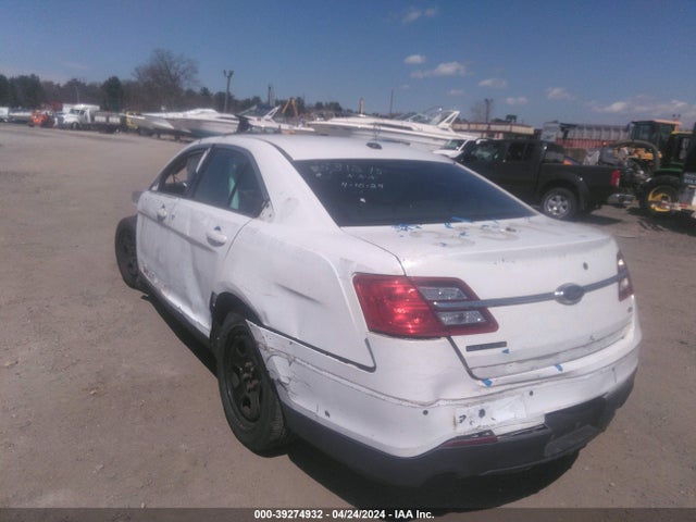 Ford Police Interceptor 2015 1FAHP2MK0FG188952 Image 3