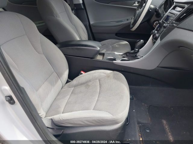 5NPEB4AC3EH873557 Hyundai SONATA GLS