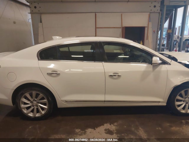 Buick Lacrosse Leather 2016 1G4GB5G30GF139506 Image 13