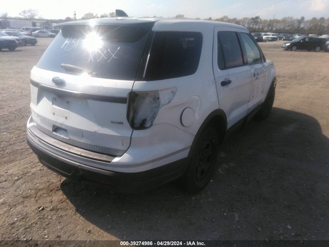 Ford Police Interceptor Utility 2018 1FM5K8AR4JGA20672 Image 4