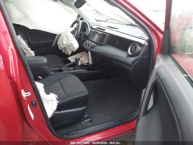 Toyota RAV4 LE 2016 JTMZFREV3GJ092093 Image 5