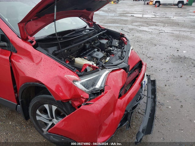 Toyota RAV4 LE 2016 JTMZFREV3GJ092093 Image 6