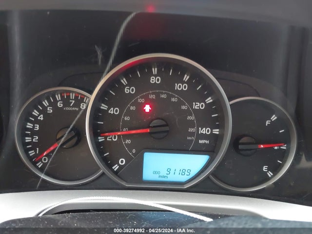 Toyota RAV4 LE 2016 JTMZFREV3GJ092093 Image 7