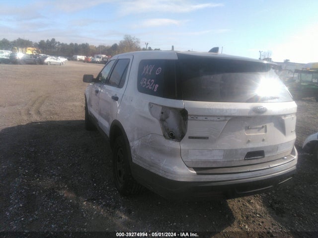 Ford Police Interceptor Utility 2018 1FM5K8ARXJGA26802 Image 3