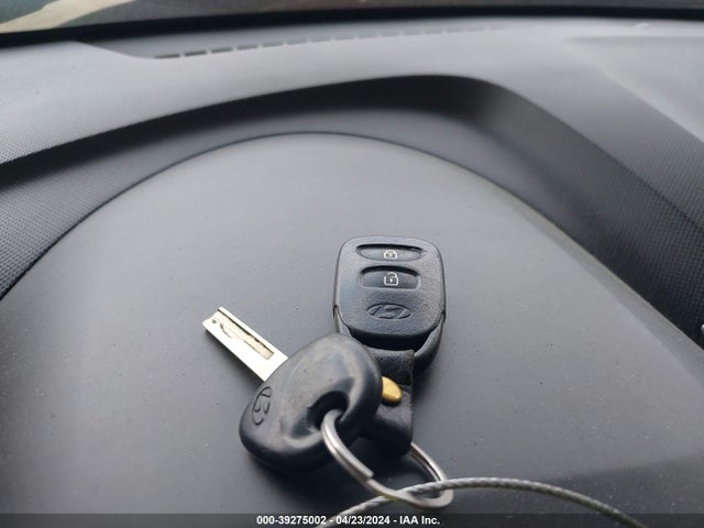 Hyundai Accent Value Edition 2017 KMHCT4AE2HU280834 Image 11