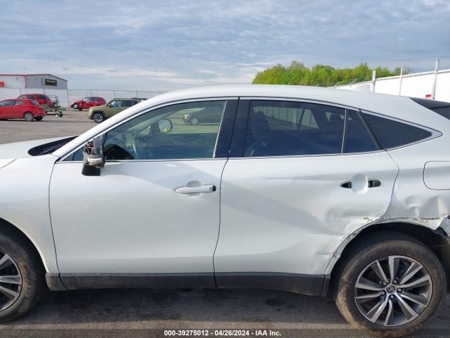 Toyota VENZA LE 2022 JTEAAAAH1NJ104263 Image 14