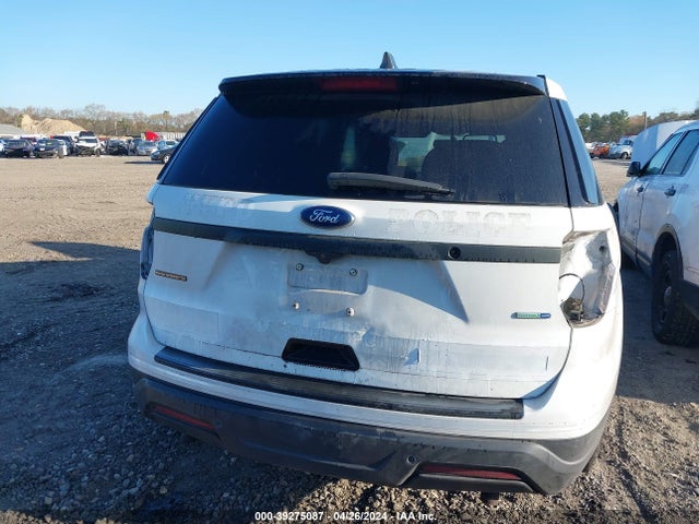 Ford Police Interceptor Utility 2018 1FM5K8AR7JGC74988 Image 16