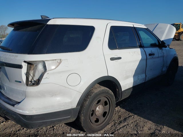 Ford Police Interceptor Utility 2018 1FM5K8AR7JGC74988 Image 5