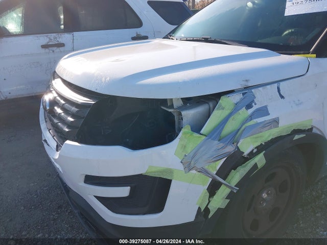 Ford Police Interceptor Utility 2018 1FM5K8AR7JGC74988 Image 6