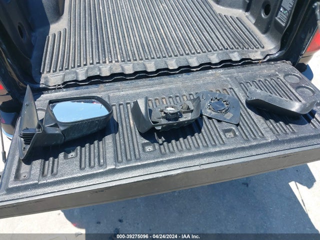 Chevrolet Colorado 2018 1GCHSAEAXJ1284124 Image 12