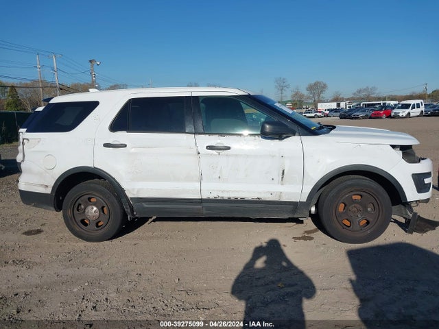 Ford Utility Police Interceptor 2016 1FM5K8ARXGGC37085 Image 13