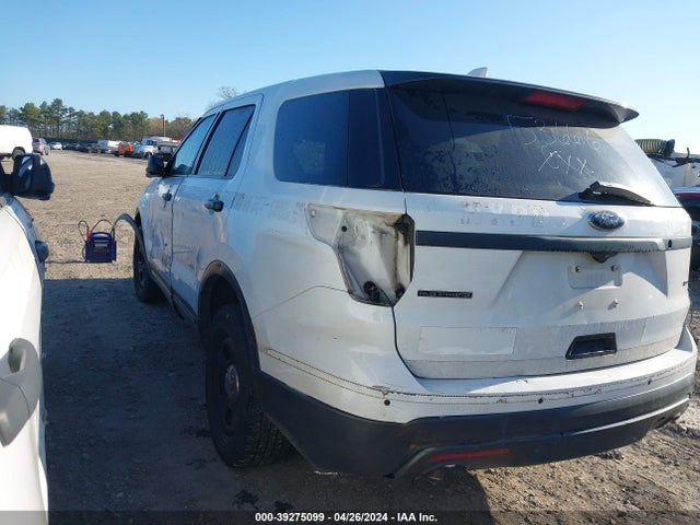 Ford Utility Police Interceptor 2016 1FM5K8ARXGGC37085 Image 3