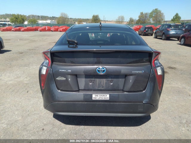 Toyota Prius Two 2016 JTDKBRFU3G3010323 Image 16