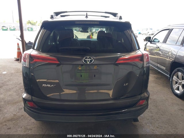 Toyota RAV4 LE 2018 2T3ZFREV3JW457834 Image 15