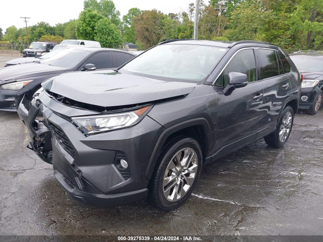 Toyota Rav4 Xle Premium 2019 JTMC1RFV7KD040413 Image 2