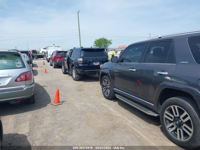 Toyota 4runner Limited 2020 JTEBU5JR3L5803363 Image 14