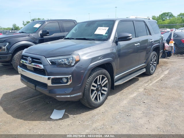 Toyota 4runner Limited 2020 JTEBU5JR3L5803363 Image 2