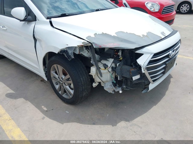 5NPD84LF2HH168836 Hyundai Elantra