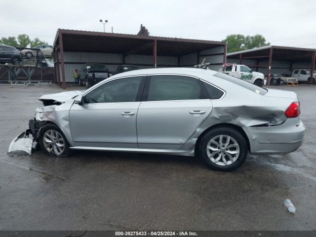 1VWAS7A39GC036095 Volkswagen Passat 1.8t S