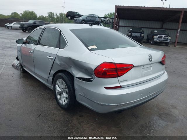 1VWAS7A39GC036095 Volkswagen Passat 1.8t S