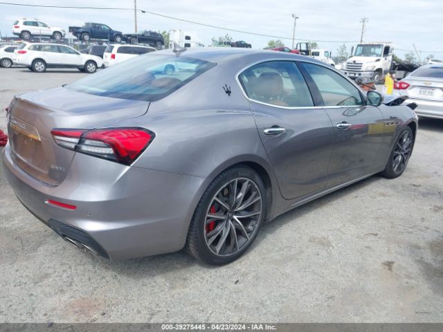 ZAM57YTM1N1385628 Maserati Ghibli Modena Q4
