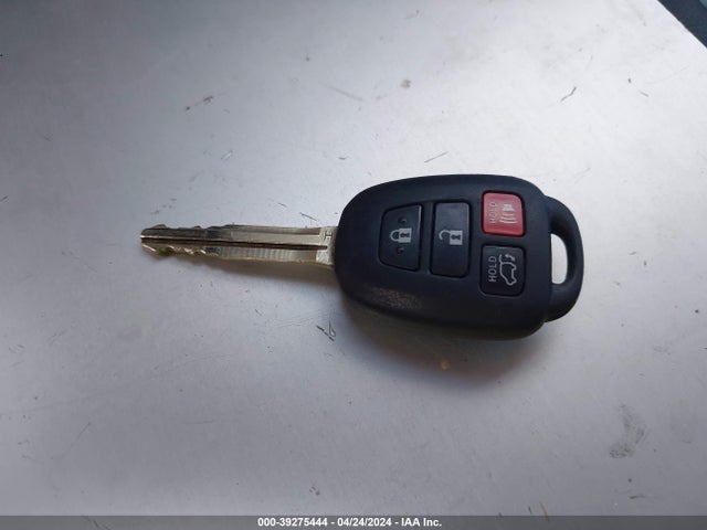 Toyota Rav4 Xle 2016 2T3WFREV1GW308592 Image 11
