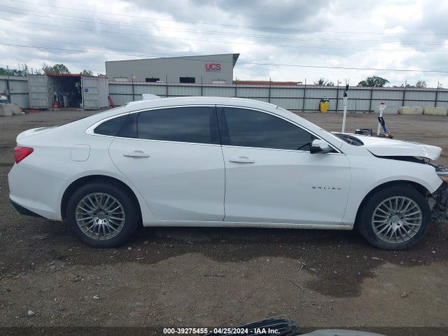 Chevrolet MALIBU LT 2018 1G1ZD5STXJF246920 Image 14