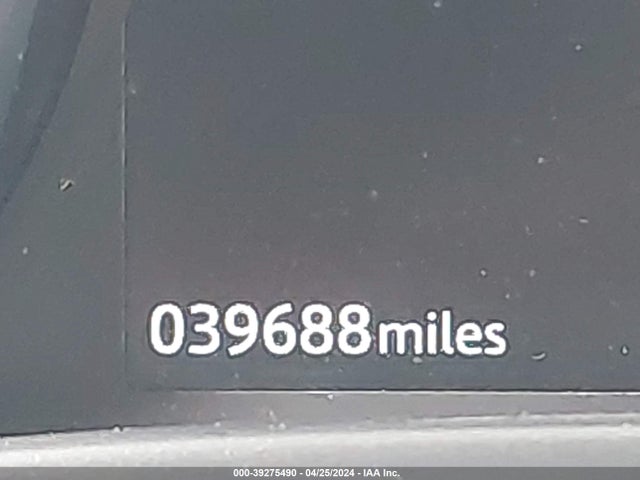 Jaguar Xe 25t 2019 SAJAR4FX0KCP50619 Image 15