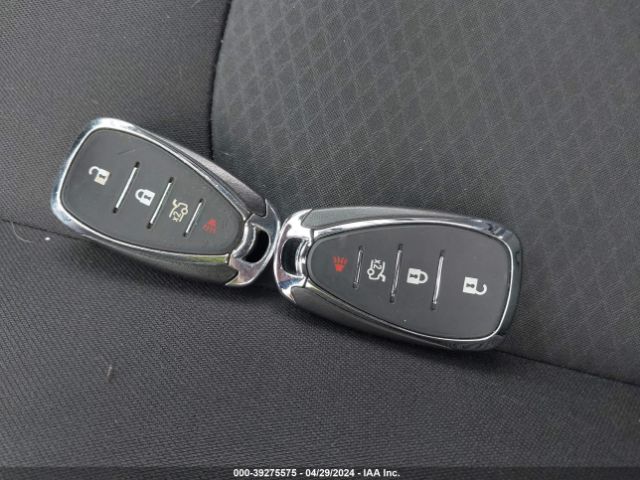 1G1ZE5ST6HF281896 Chevrolet MALIBU 1LT