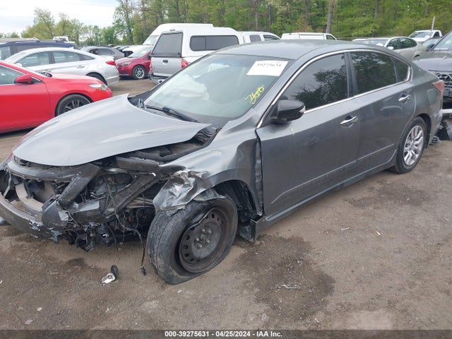 Nissan Altima 2.5 S 2015 1N4AL3AP7FC124644 Image 2