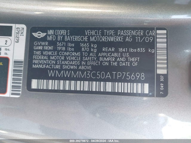 2010 MINI COOPER S CLUBMAN WMWMM3C50ATP75698 Photo 8