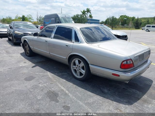 1999 JAGUAR XJR SAJPX184XXC865589 Photo 2