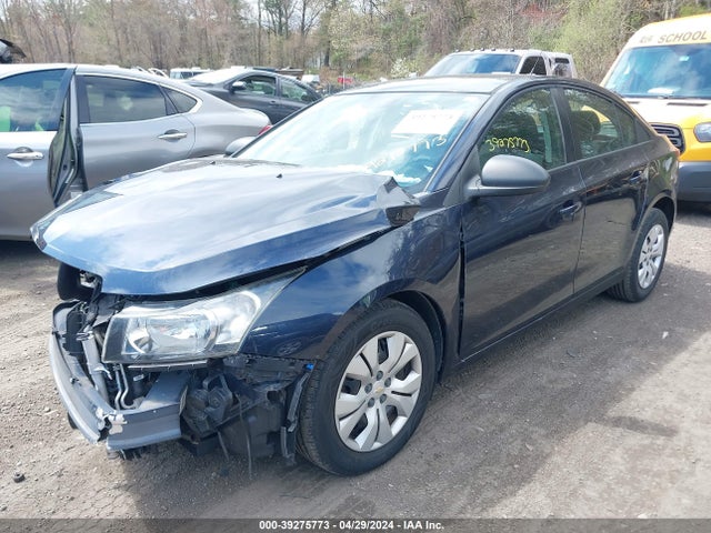 Chevrolet Cruze Ls Auto 2014 1G1PA5SG9E7110278 Image 2