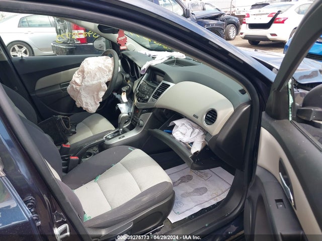 Chevrolet Cruze Ls Auto 2014 1G1PA5SG9E7110278 Image 5